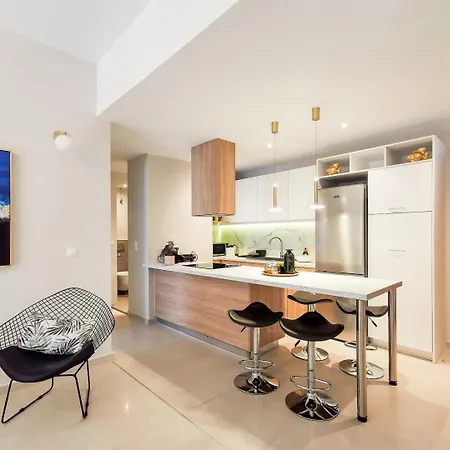 Stylish Next To Metro And Acropolis Apartment Athens