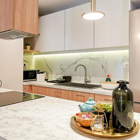 Apartament Stylish Next To Metro And Acropolis *